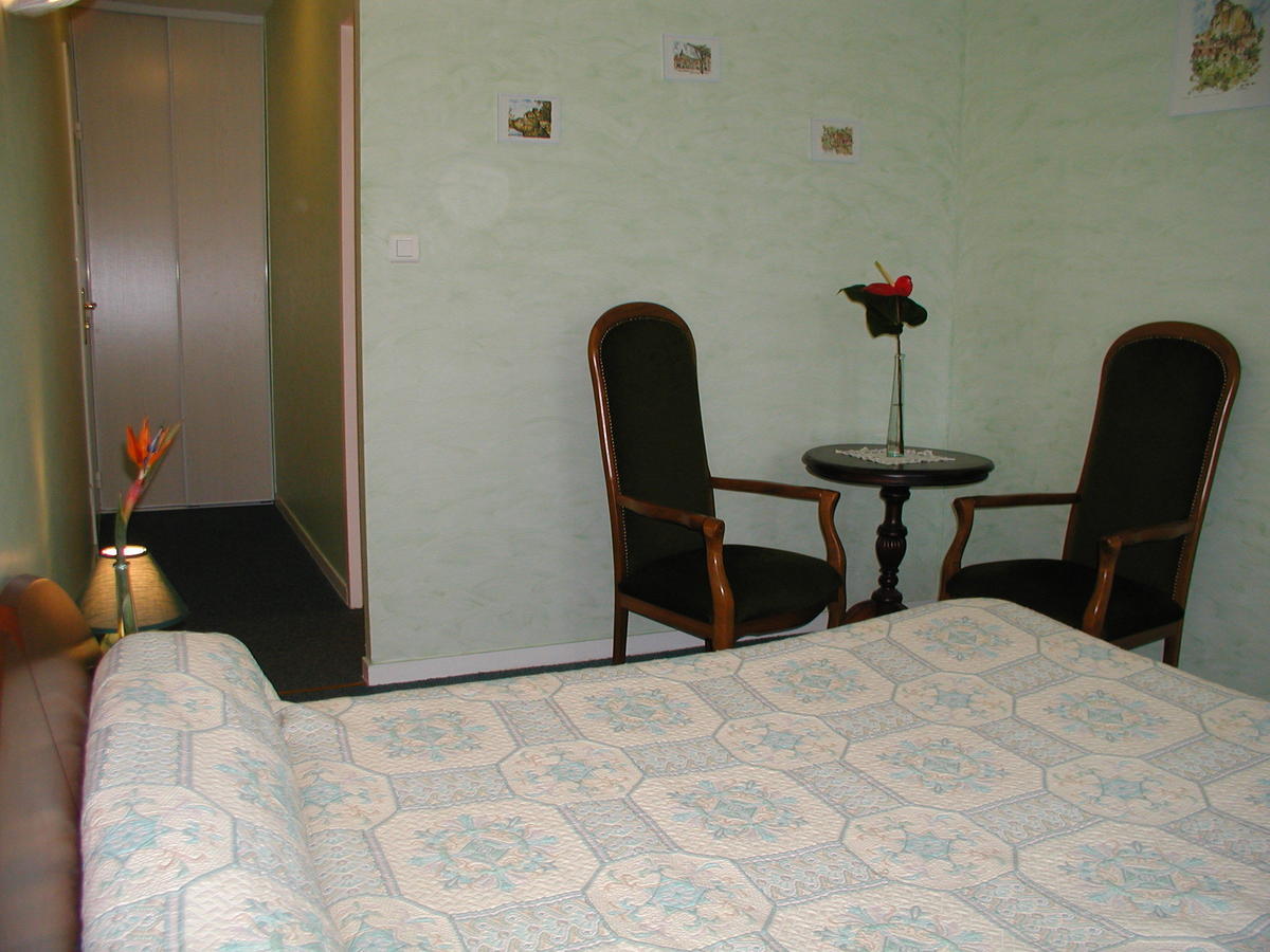 Hôtel Auberge de La Nauze Sagelat Quarto foto