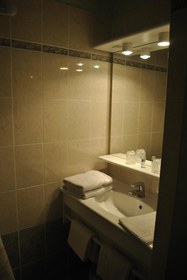 Hôtel Auberge de La Nauze Sagelat Quarto foto